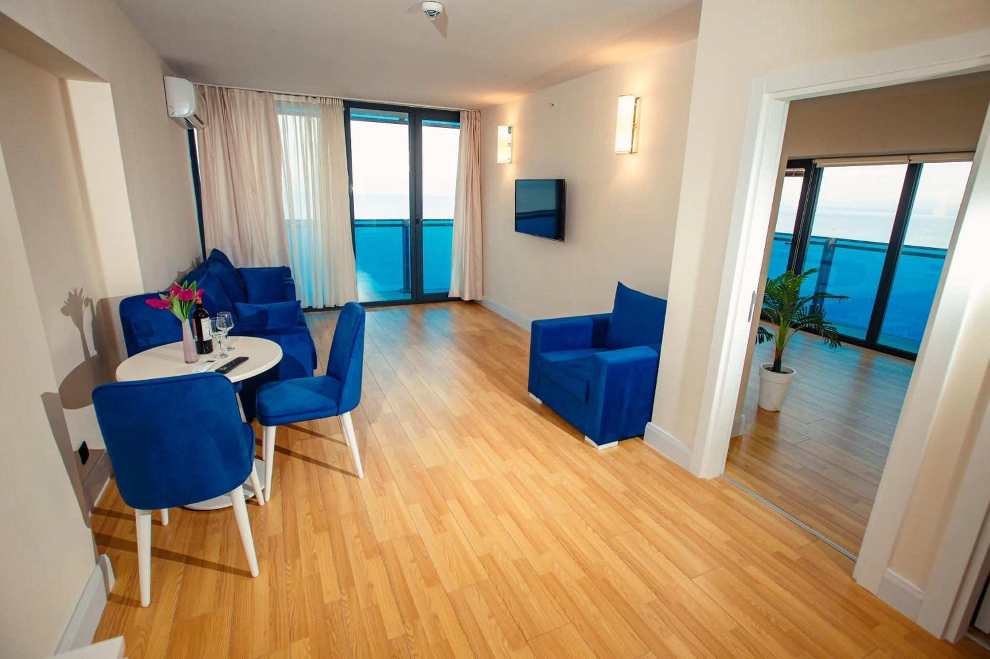Panorama Orbi Beach Resort Center Suite Батуми Екстериор снимка