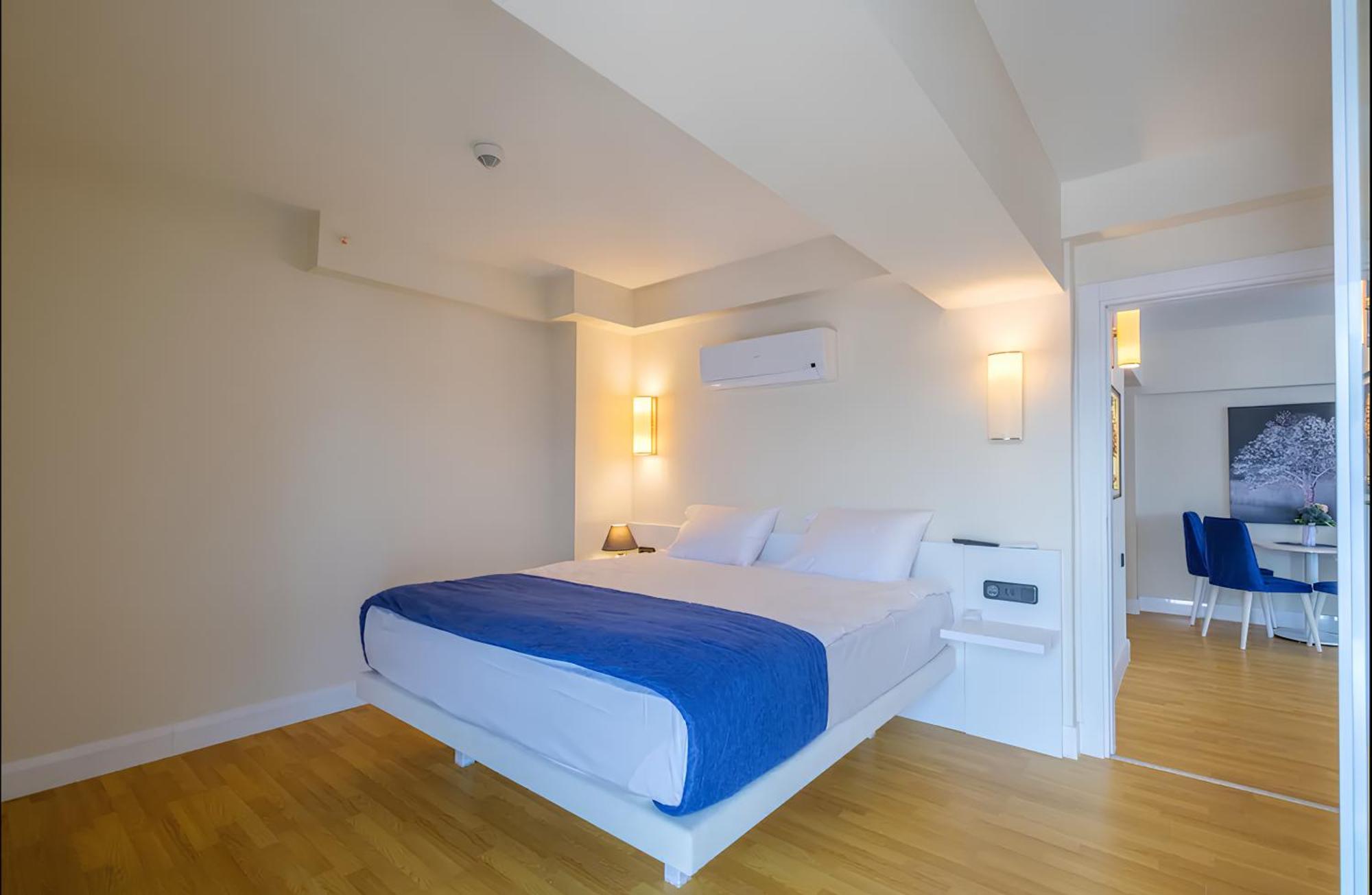 Panorama Orbi Beach Resort Center Suite Батуми Екстериор снимка